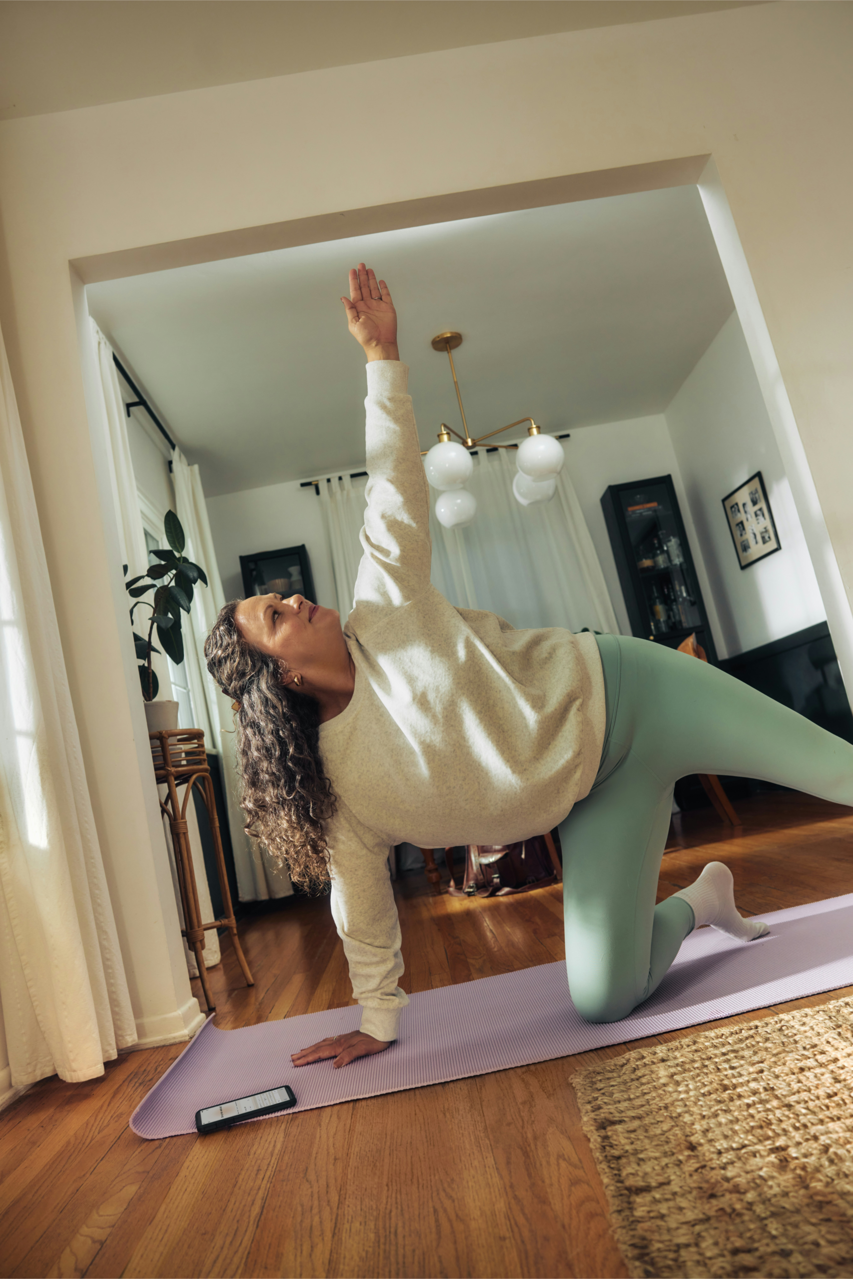 Postpartum Fitness Guide: A Practical Way to Return to Exercise