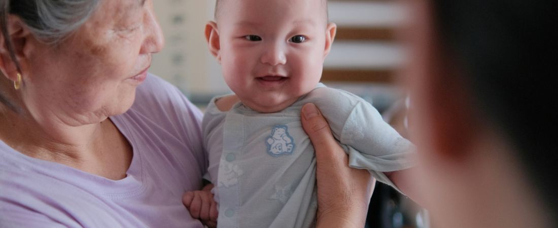 Overcoming Hyper-Independence: How to Ask for Help as a New Mom